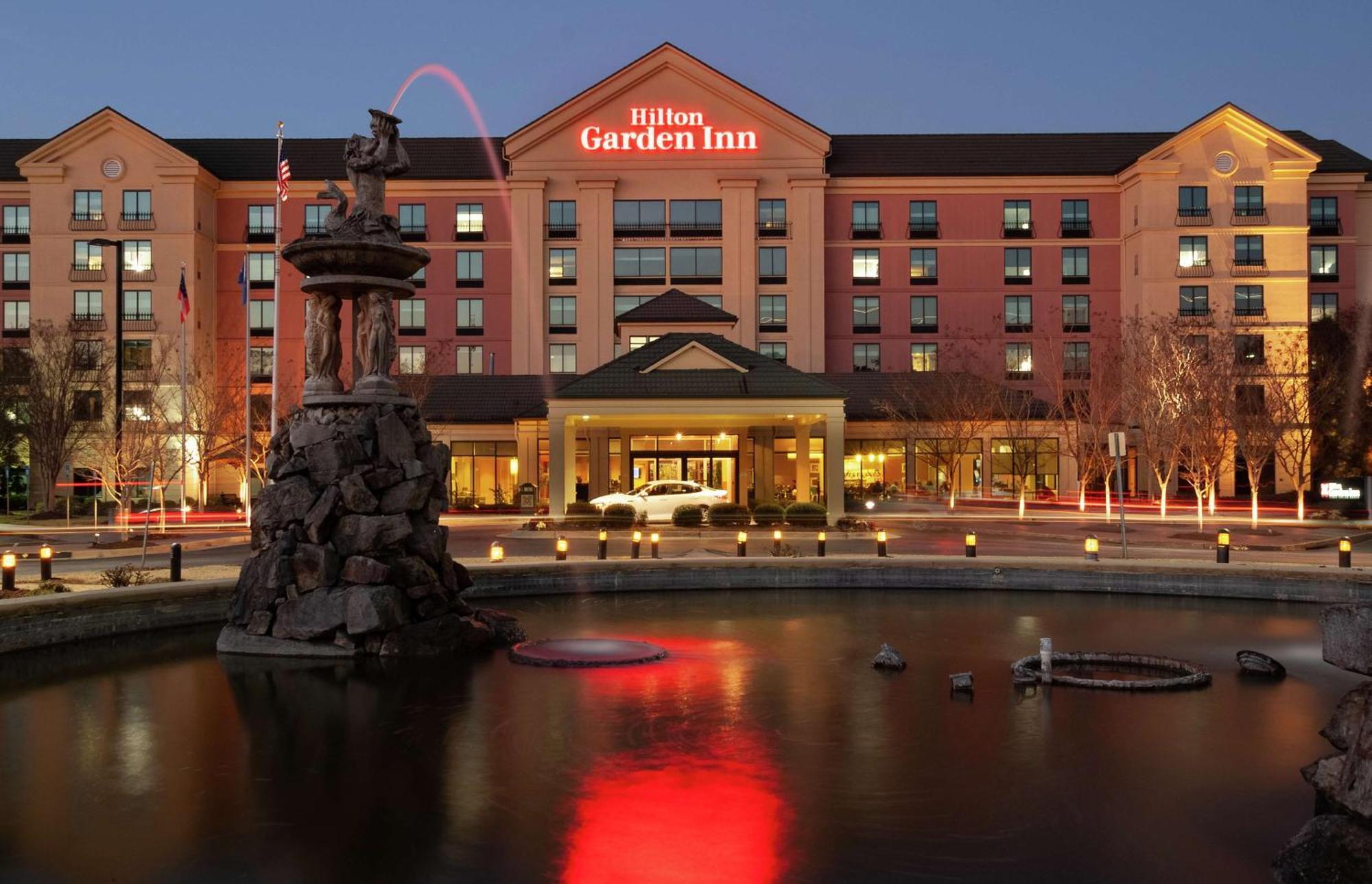 Hilton Garden Inn Atlanta Airport/Millenium Center Колледж Парк Экстерьер фото